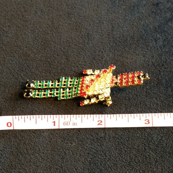 Vintage New Christmas Toy Soldier Brooch - Picture 2 of 3